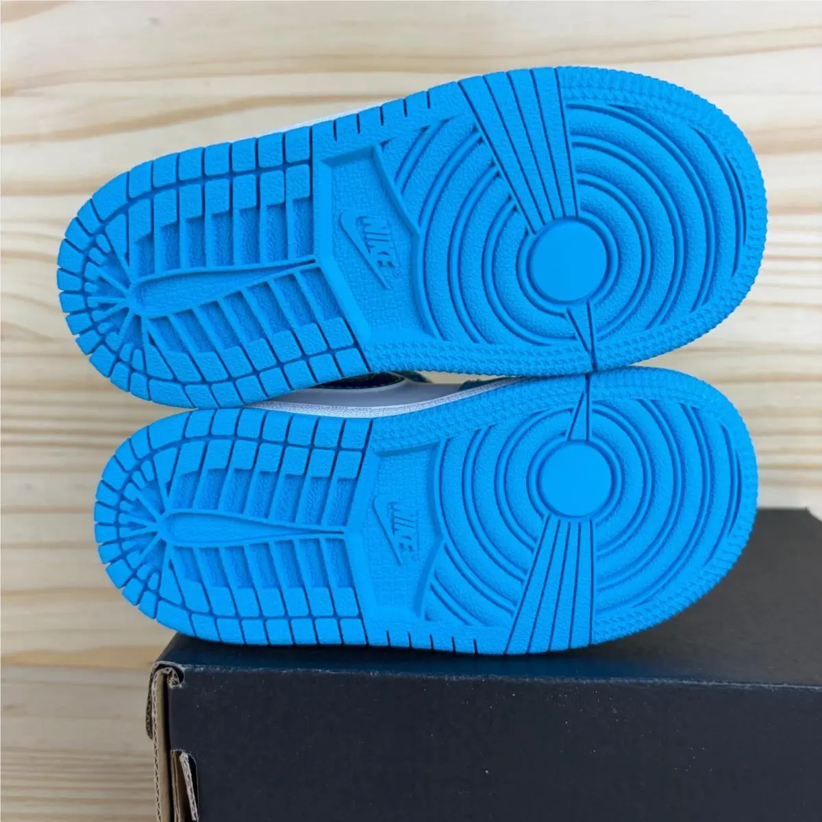 Nike shoes - Jordan 1 Mid SE (TD) - Blue 3