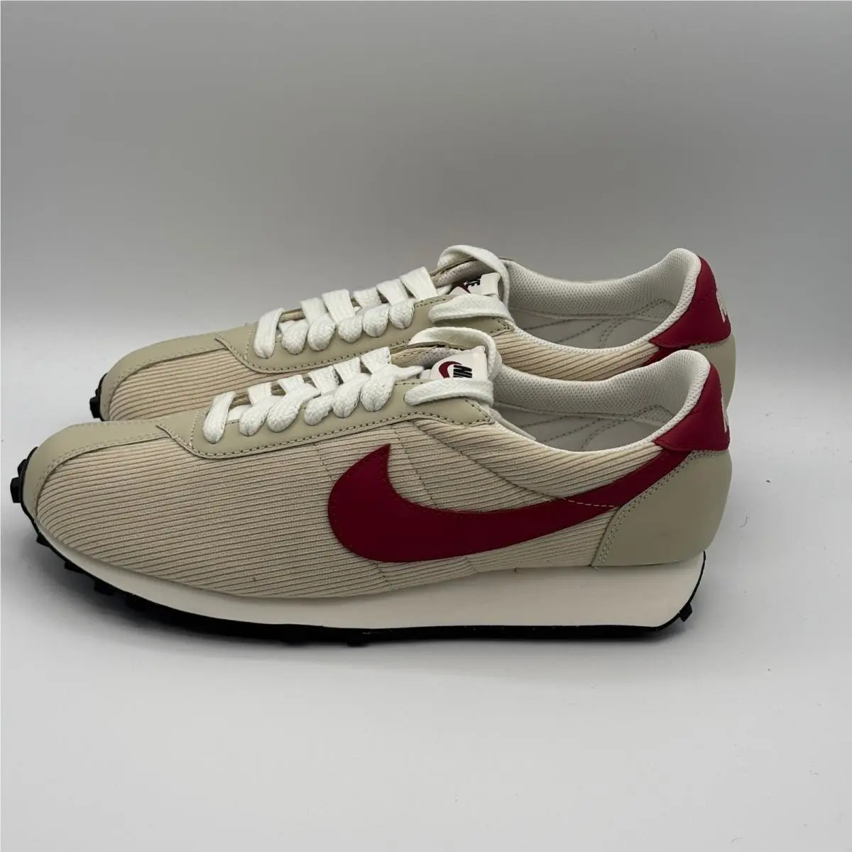 Nike shoes - LD-1000 SE - Beige 4