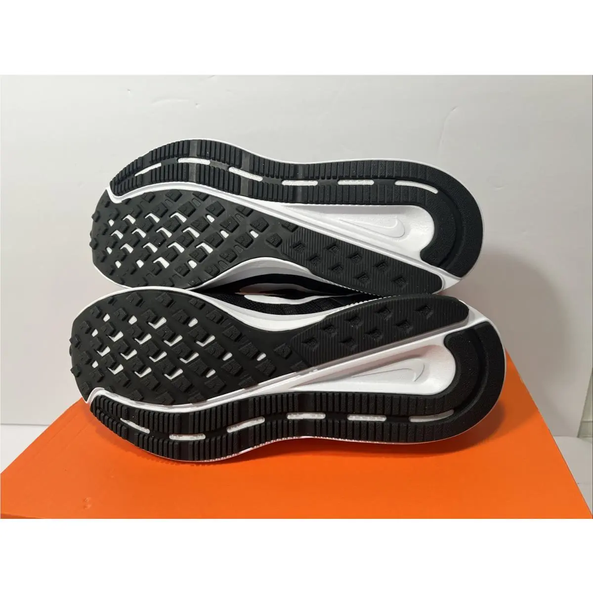 Nike shoes - CV0568-004 - Run Swift - Black (UPC: 00194955670668) 5