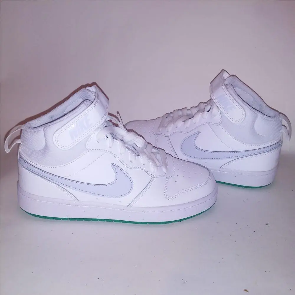 Nike shoes - White 12
