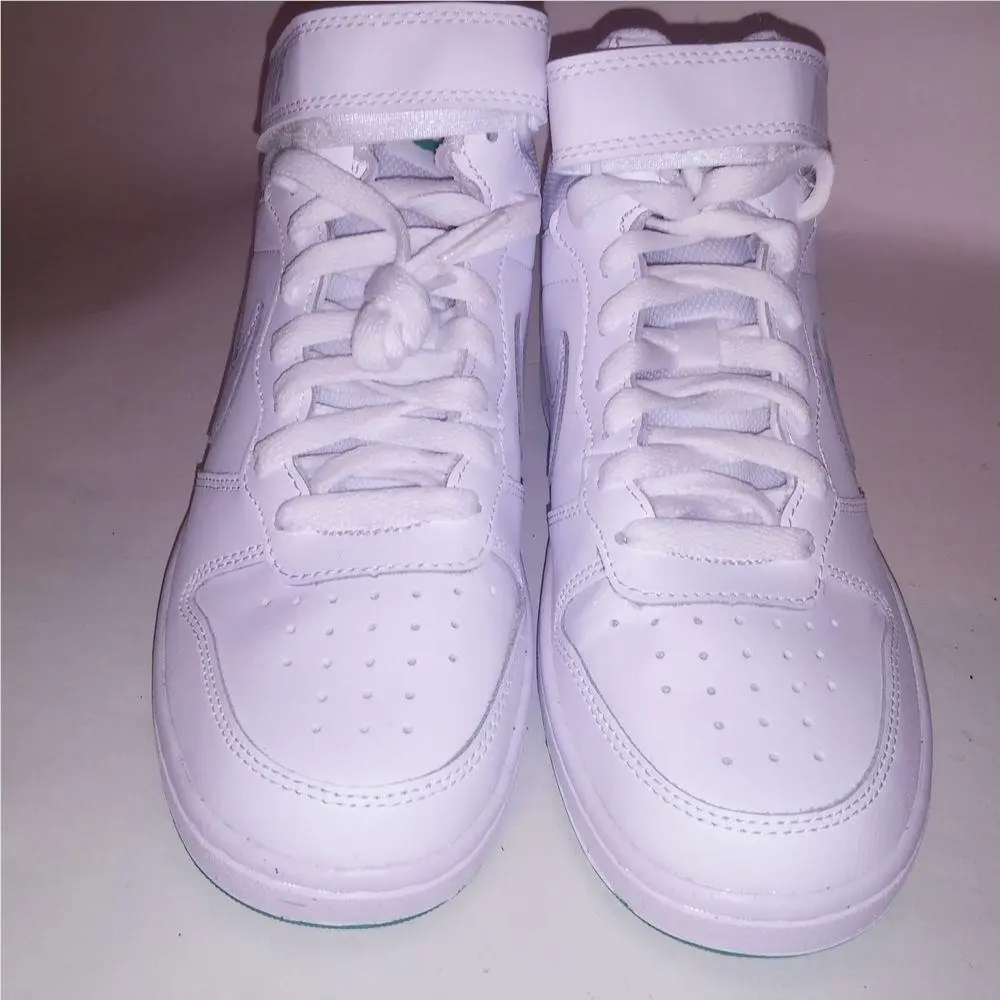 Nike shoes - White 5
