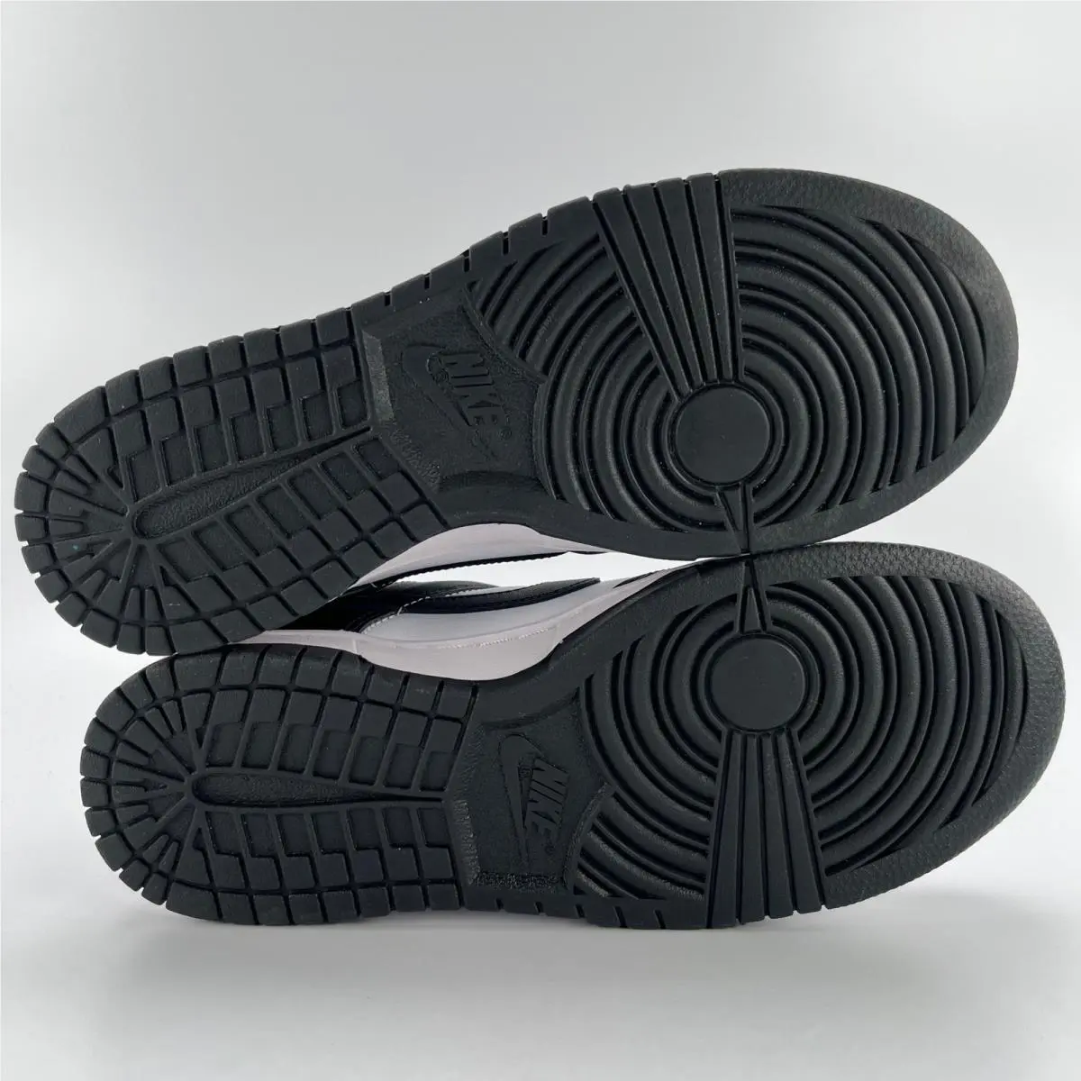 Nike shoes - Nike Dunk Low Retro - Dunk Low Retro - Black 4