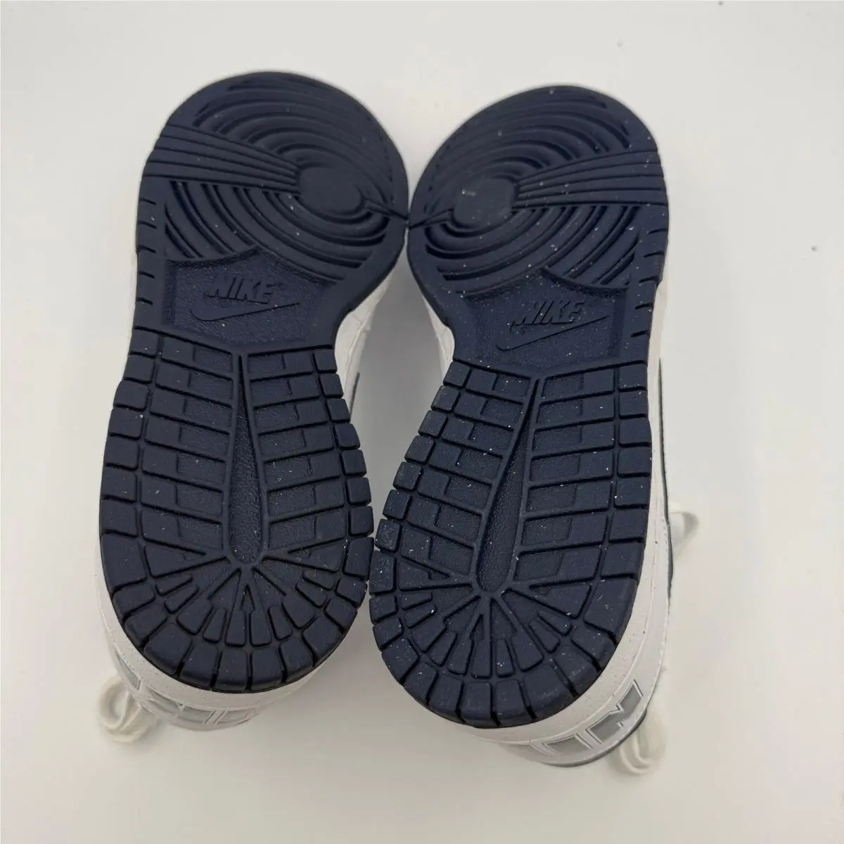 Nike shoes - Big Nike Low - Big Low - White 3