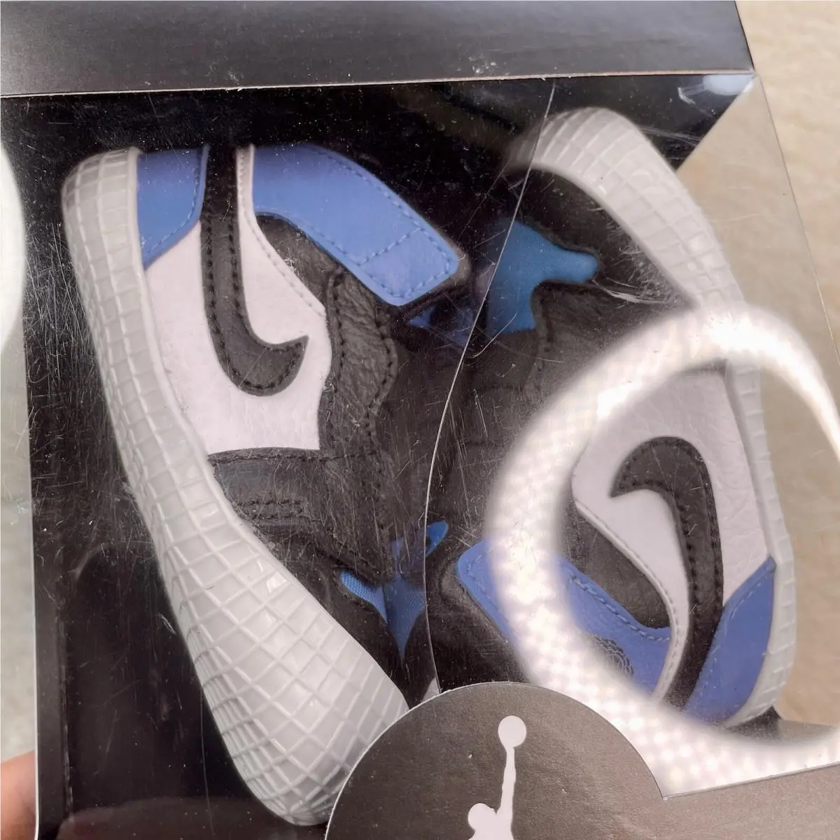 Nike shoes - Air Jordan 1 - Air - Blue (UPC: 196608219446) 4