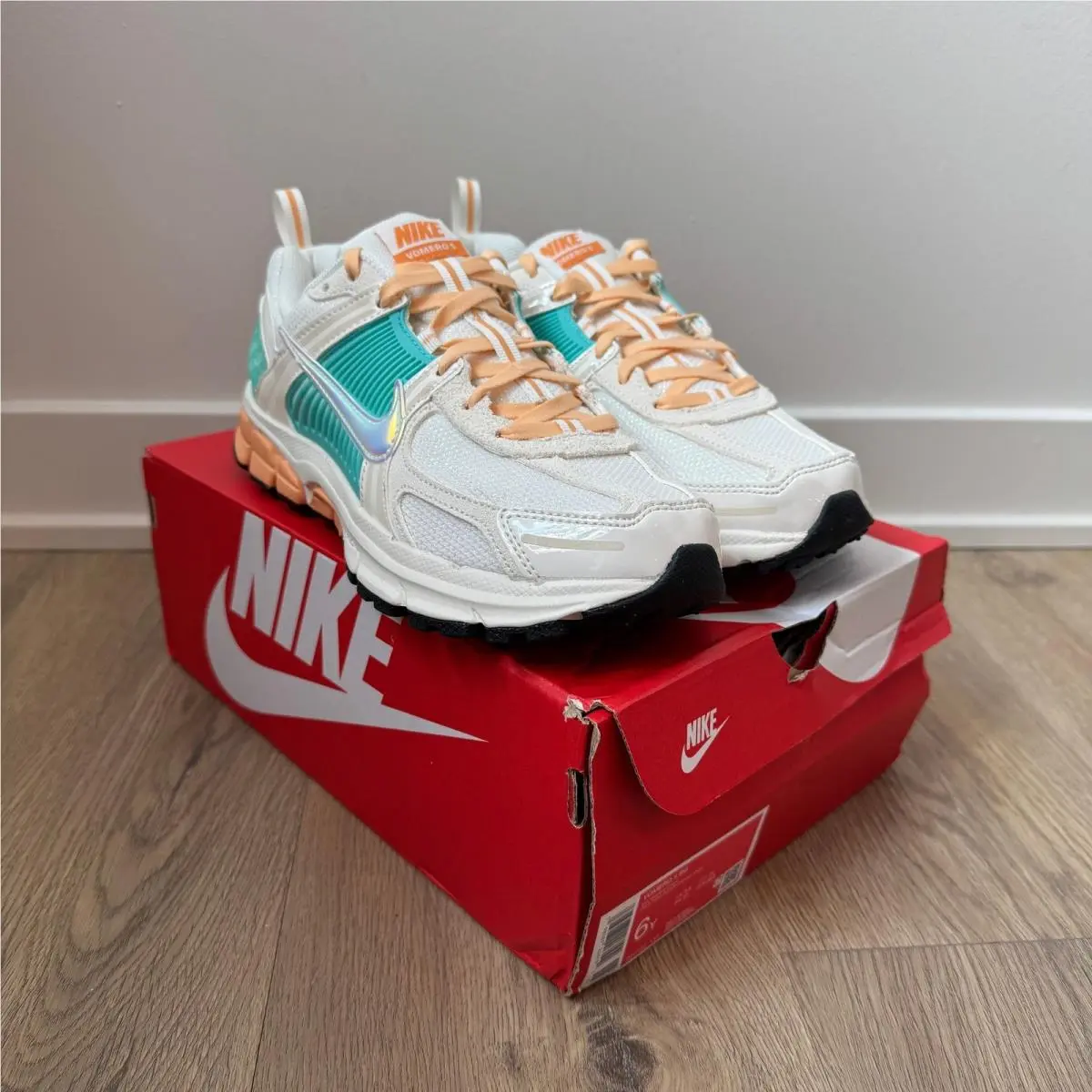 Nike shoes - Vomero 5 BG - Vomero - Multicolor 0