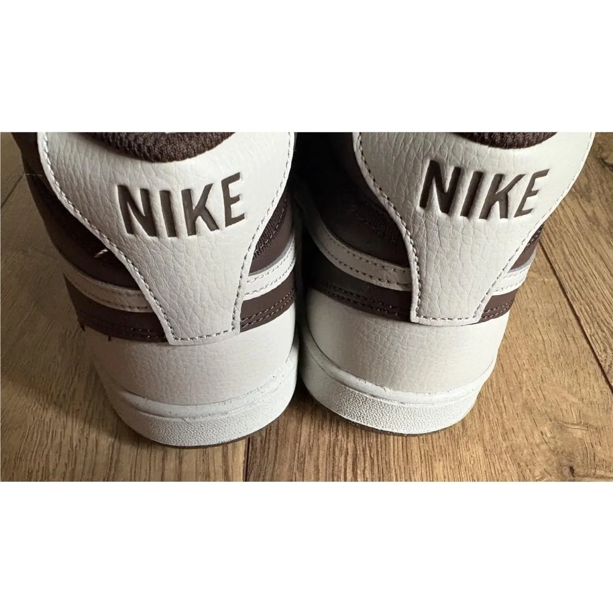 Nike shoes - Brown 2
