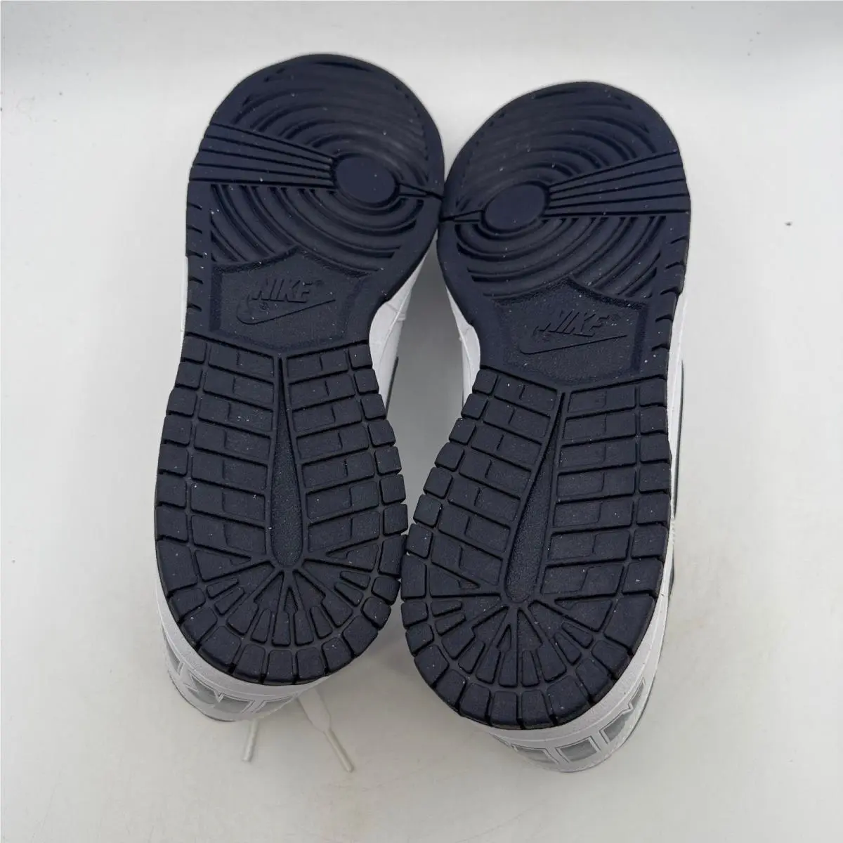 Nike shoes - Big Nike Low - Big Low - White 3