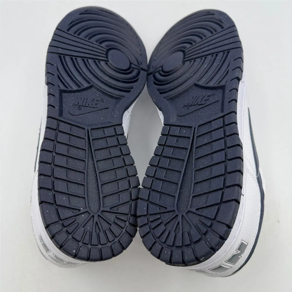 Nike shoes - Big Nike Low - Big Low - White 2