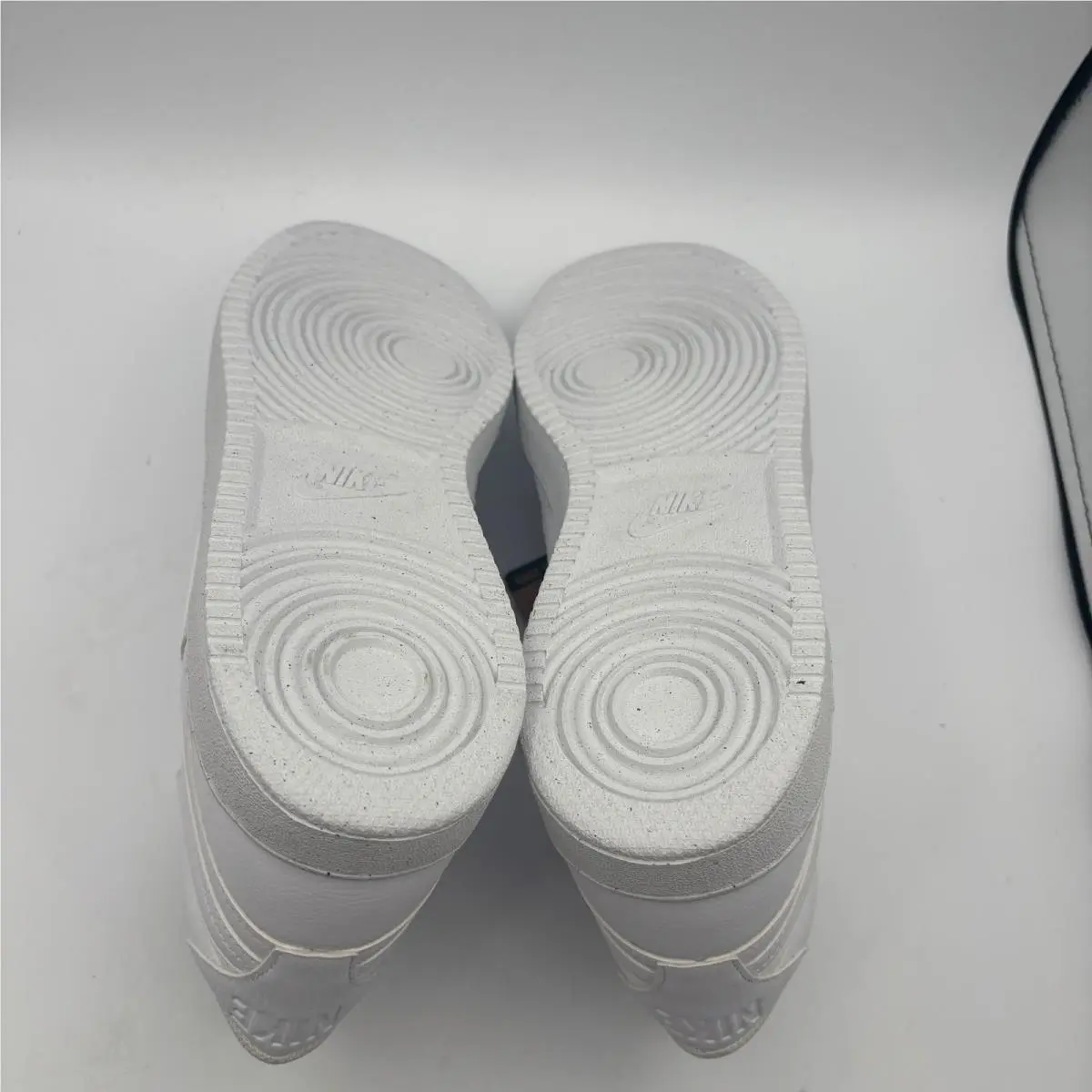 Nike shoes - Nike Court Vision Mid NN - White 4