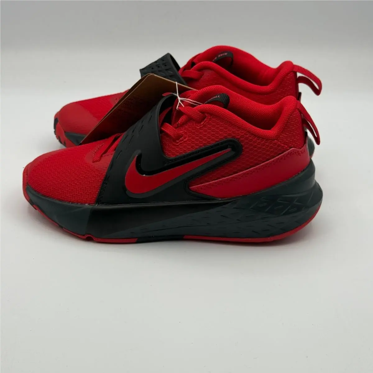 Nike shoes - Nike Team Hustle D 12 - Red 2