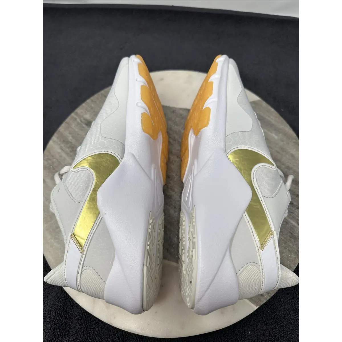 Nike shoes - Nike Legend Essential - Legend Essential - CQ9545-010 - White 8