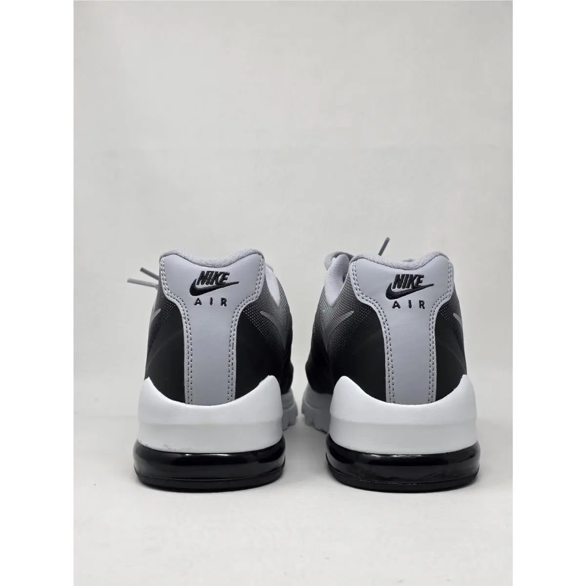 Nike shoes - Nike Air Max Invigor - Air Max Invigor - 749866 - Black 3