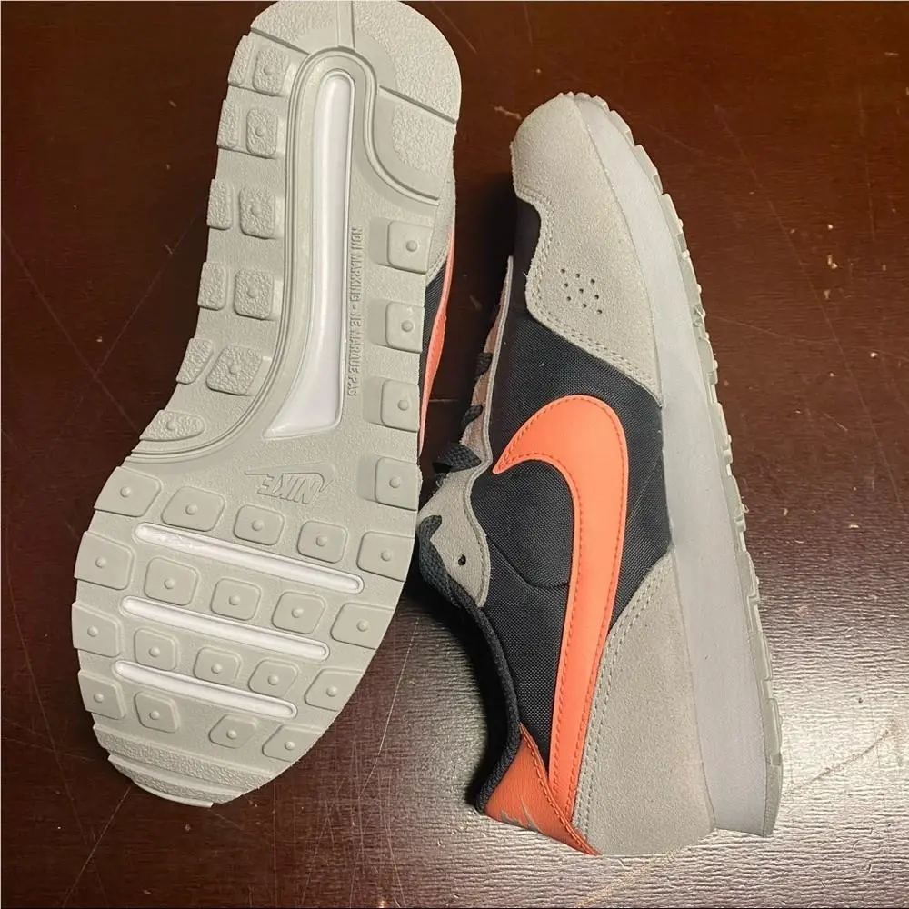 Nike shoes - NA - Gray 0