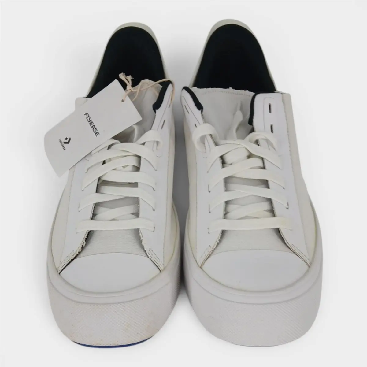 Nike shoes - Chuck Taylor All Star CV FlyEase - As in Pic 0