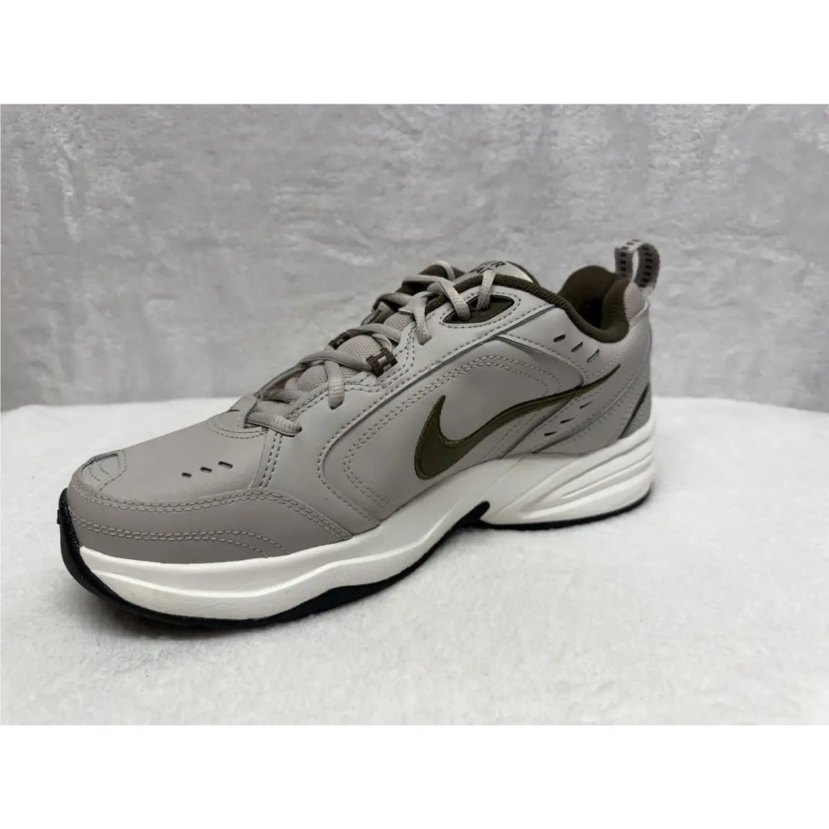 Nike shoes - Nike Air Monarch - Air Monarch - Green 0