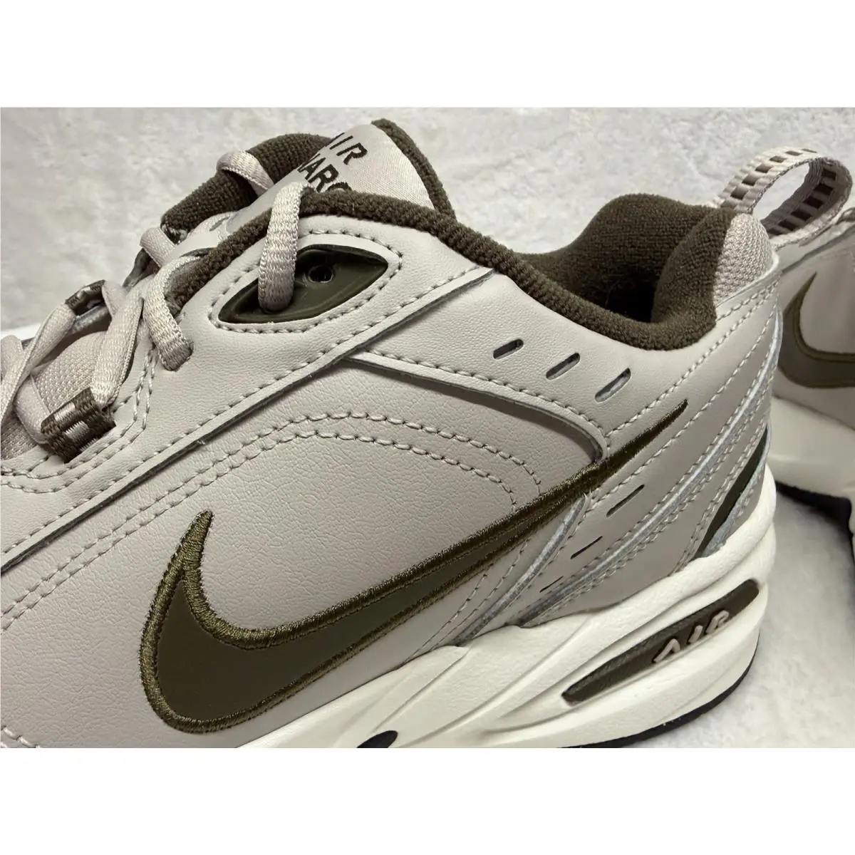 Nike shoes - Nike Air Monarch - Air Monarch - Green 5