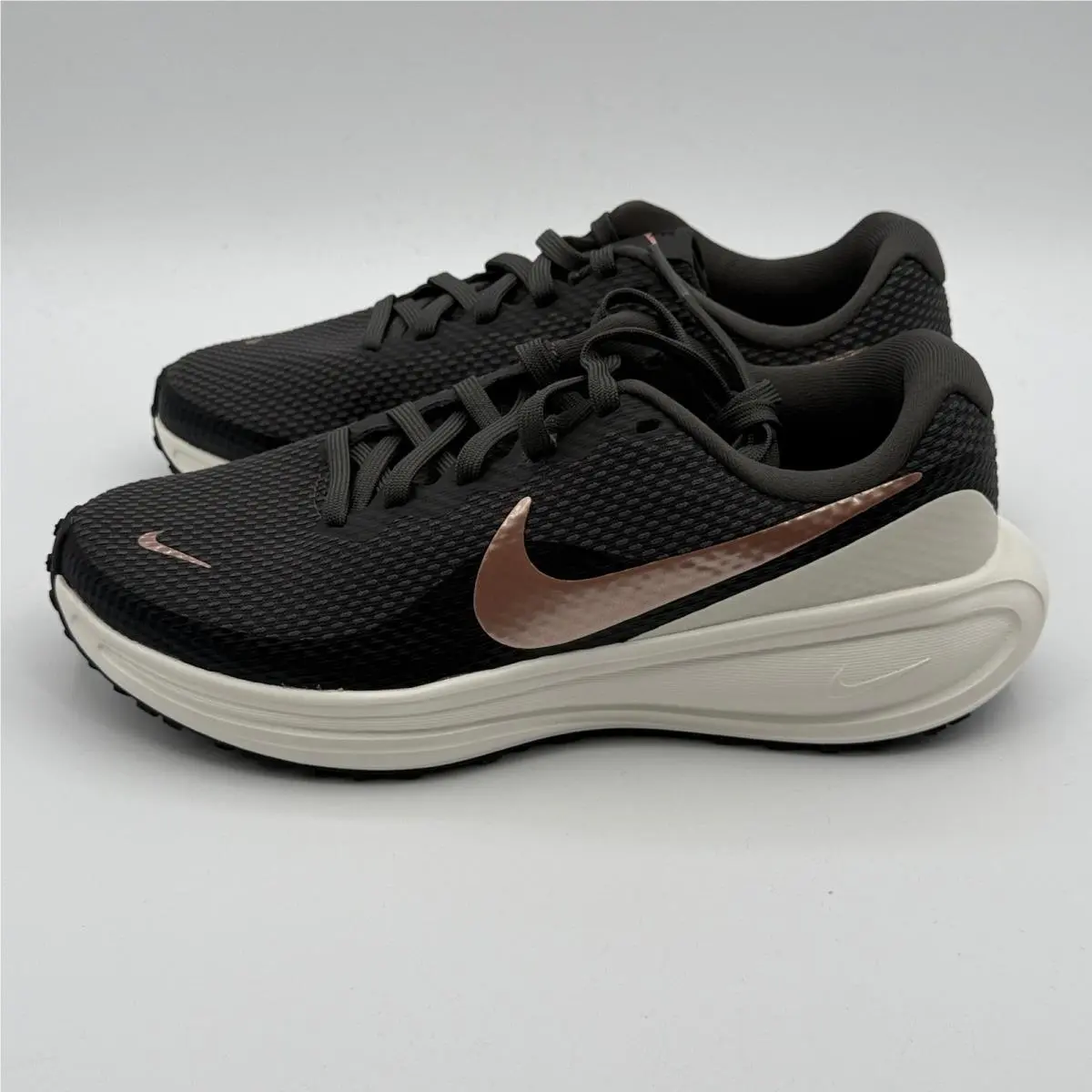 Nike shoes - Nike Revolution 8 - Revolution - Gray 2