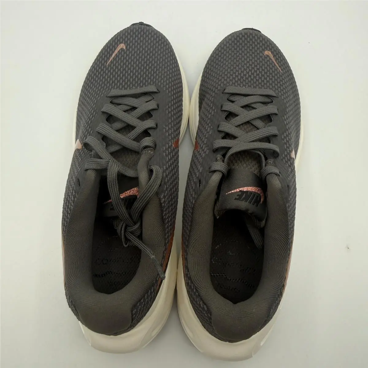 Nike shoes - Nike Revolution 8 - Revolution - Gray 3