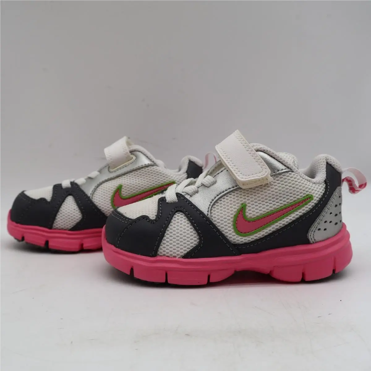Nike shoes - Endurance Trainer (TD) - Endurance Trainer - White 2