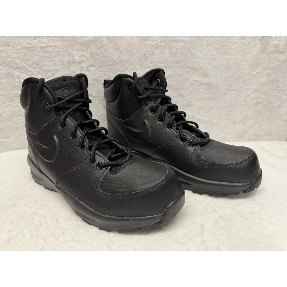 Nike shoes - Nike Manoa Ltr GS - Manoa Ltr - Black 1