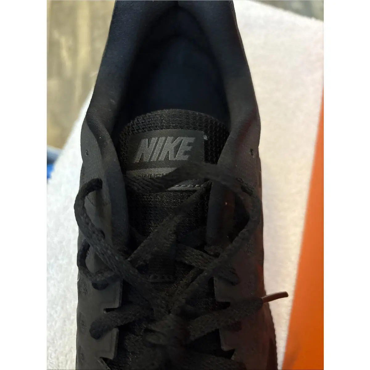 Nike shoes - Black (UPC: 886916050793) 6