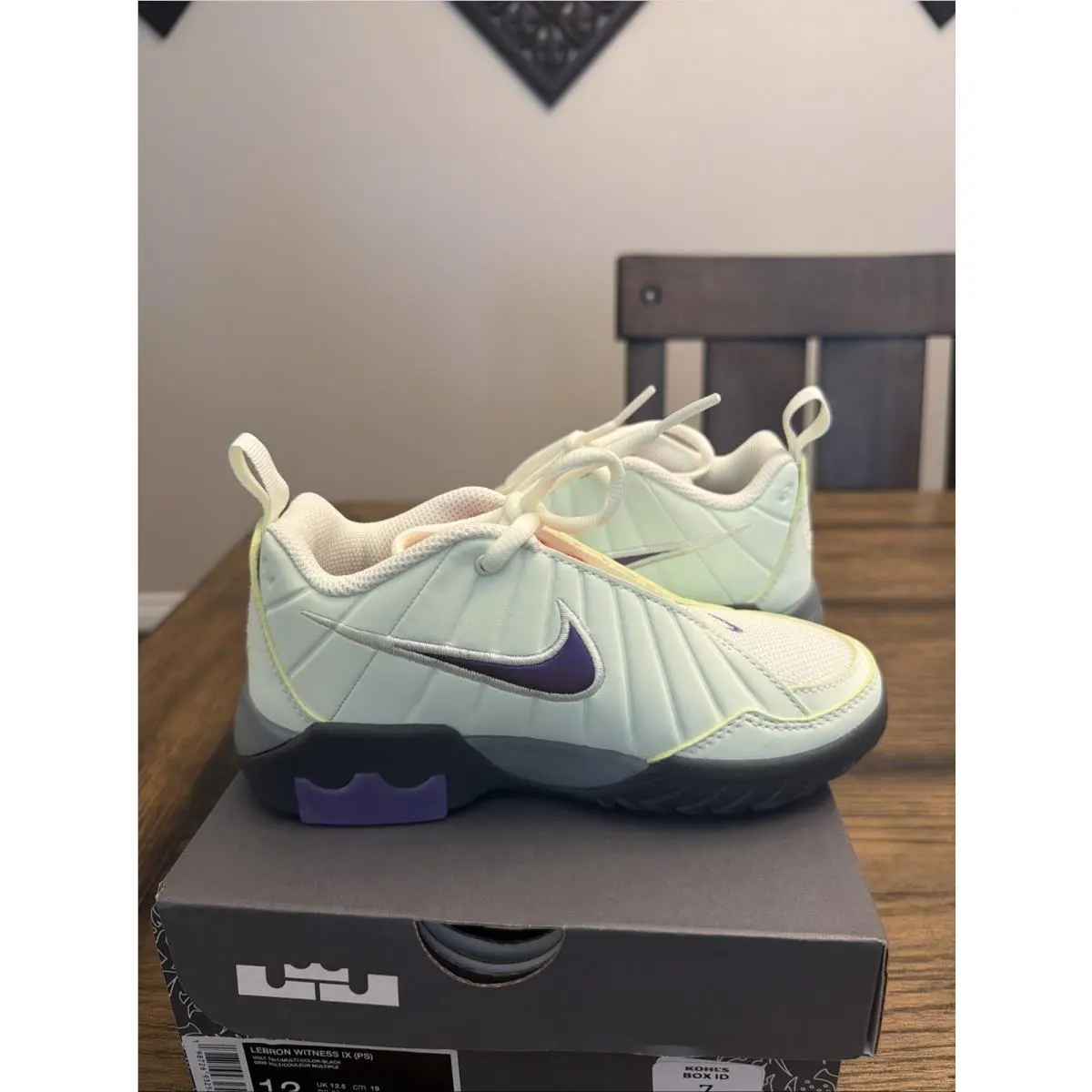 Nike shoes - Nike LeBron Witness - LeBron Witness - Black 3