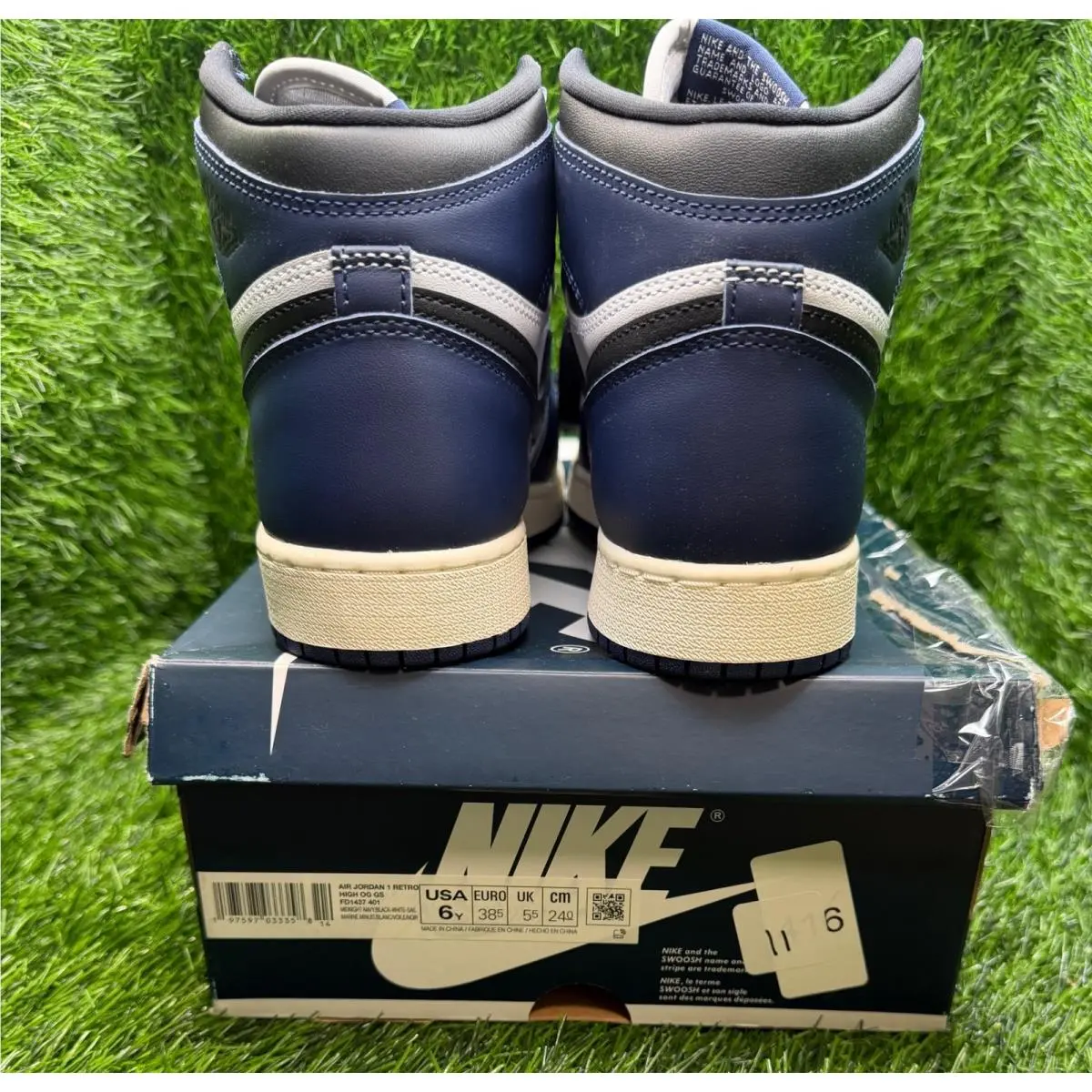 Nike shoes - Jordan 1 Retro High OG Midnight Navy - Blue 2