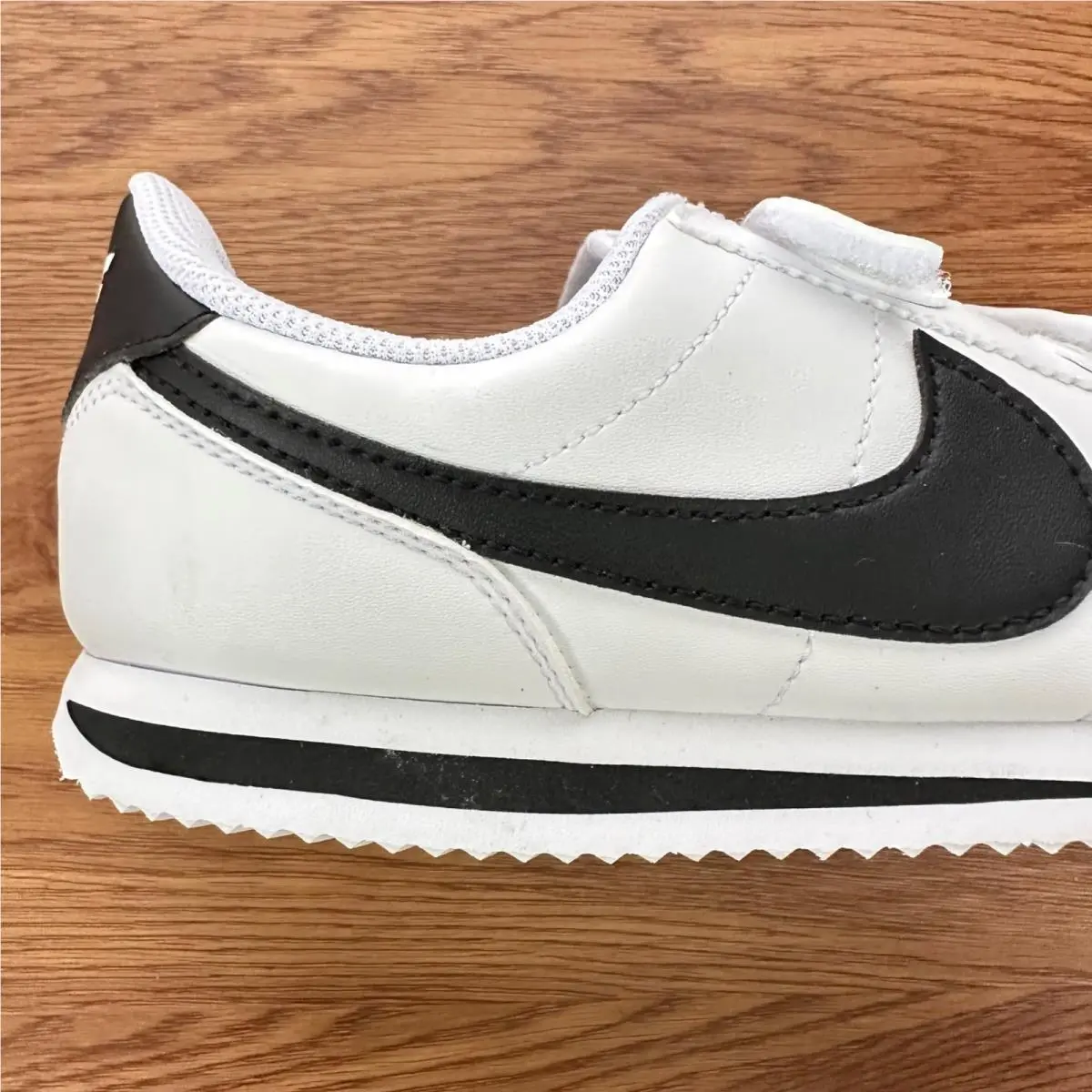 Nike shoes - Nike Cortez Basic - Cortez Basic - White (UPC: 886916885050) 4