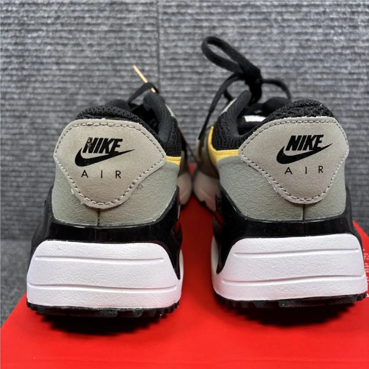 Nike shoes - Nike Air Max SYSTM - Air Max SYSTM - Black/Saturn Gold 2