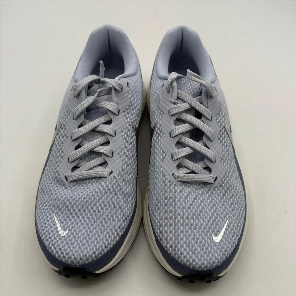 Nike shoes - Nike Revolution 8 - Revolution - Gray 1