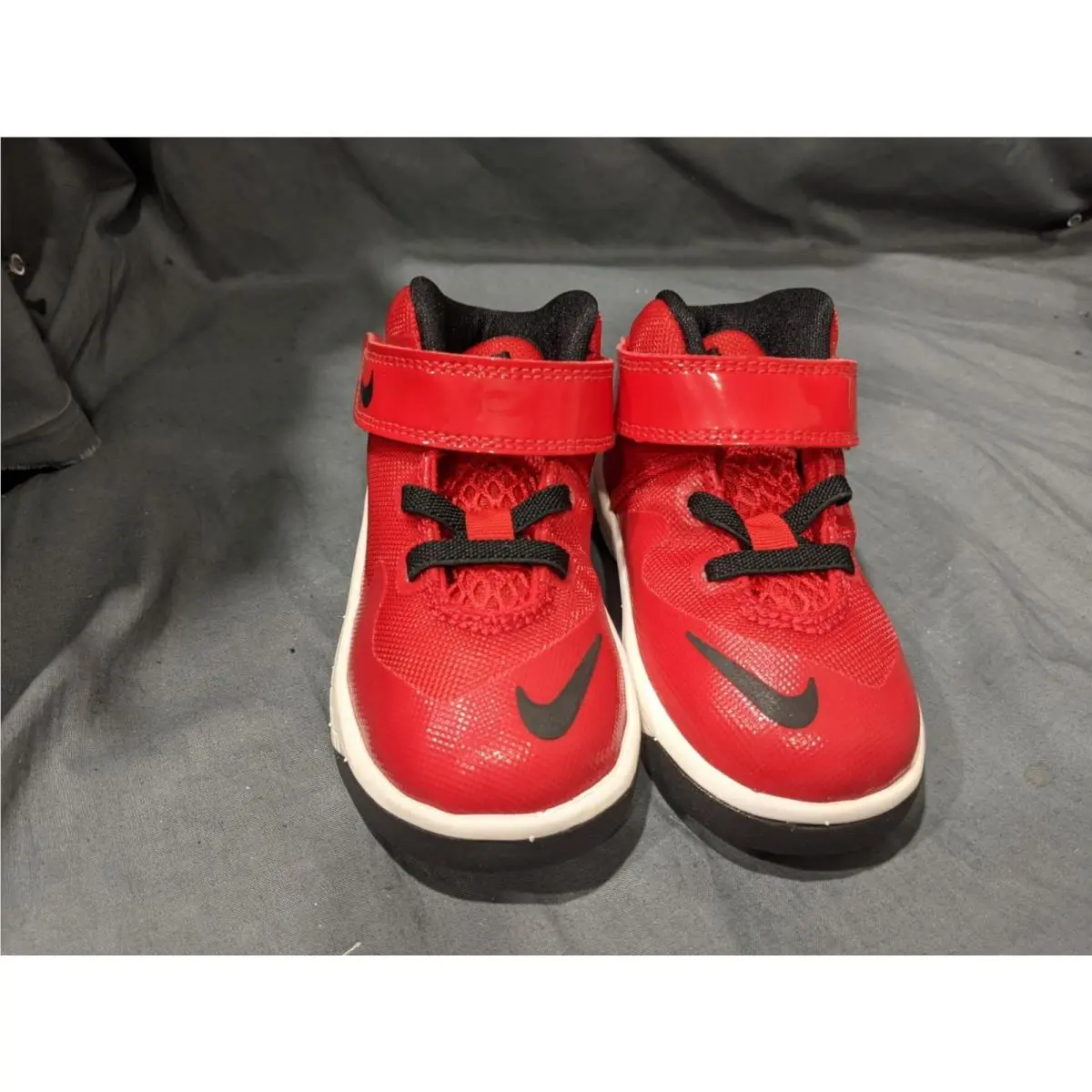 Nike shoes - Nike LeBron Soldier - LeBron Soldier - Red (UPC: 826218852480) 1