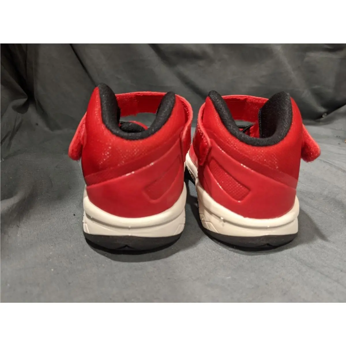 Nike shoes - Nike LeBron Soldier - LeBron Soldier - Red (UPC: 826218852480) 3