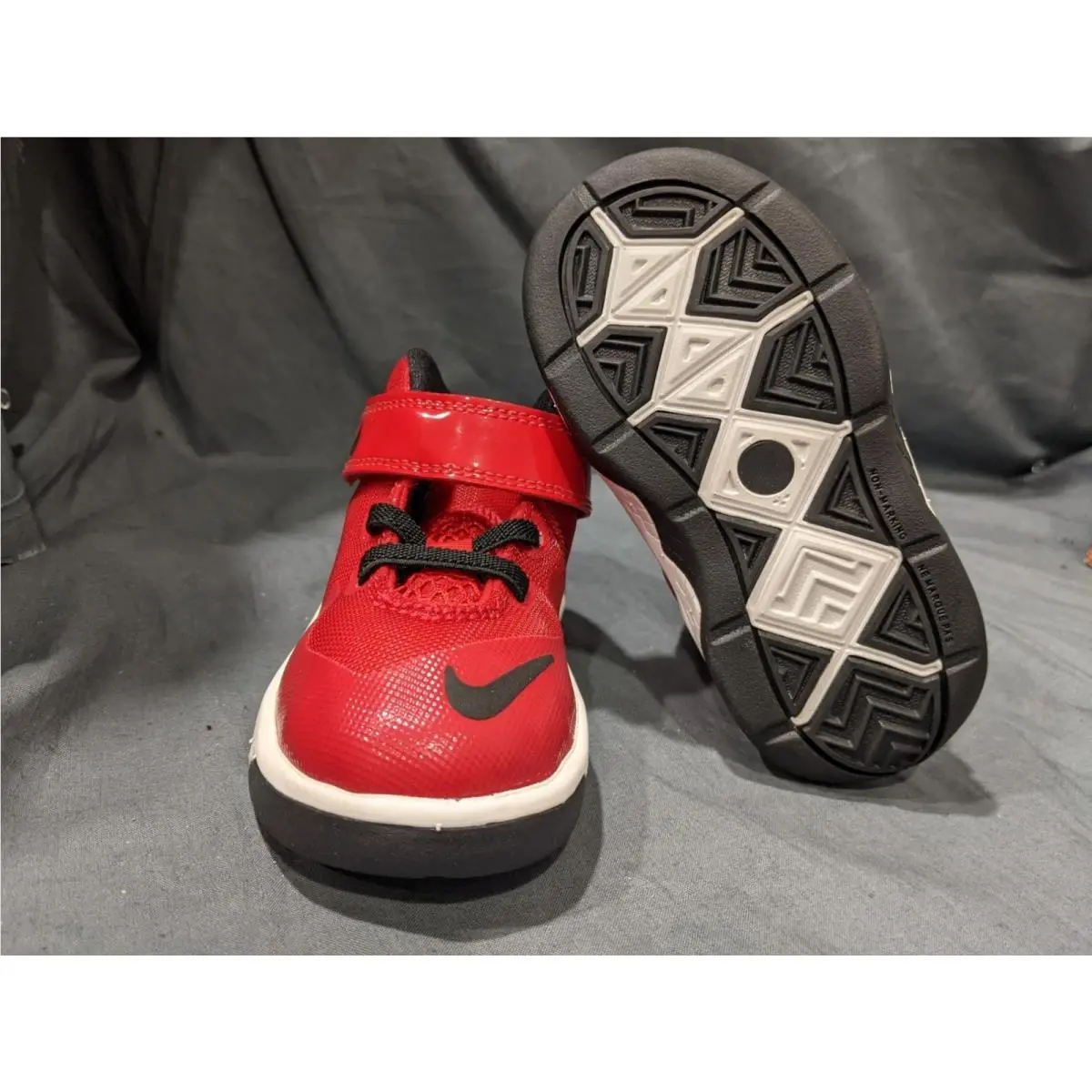 Nike shoes - Nike LeBron Soldier - LeBron Soldier - Red (UPC: 826218852480) 5