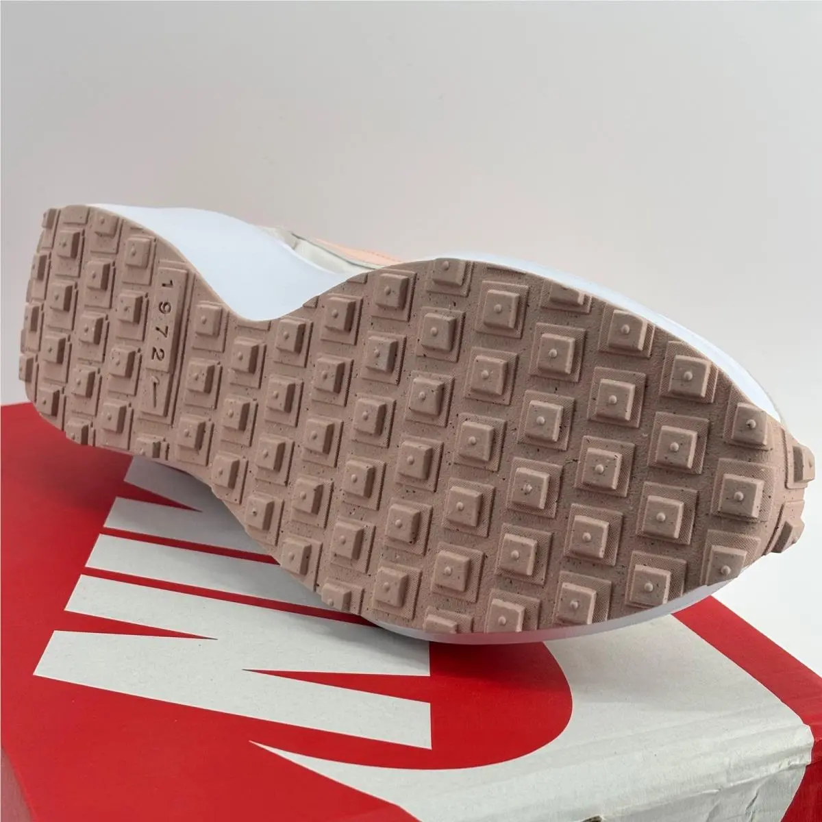 Nike shoes - Nike Waffle Debut - Waffle Debut - Pink 3