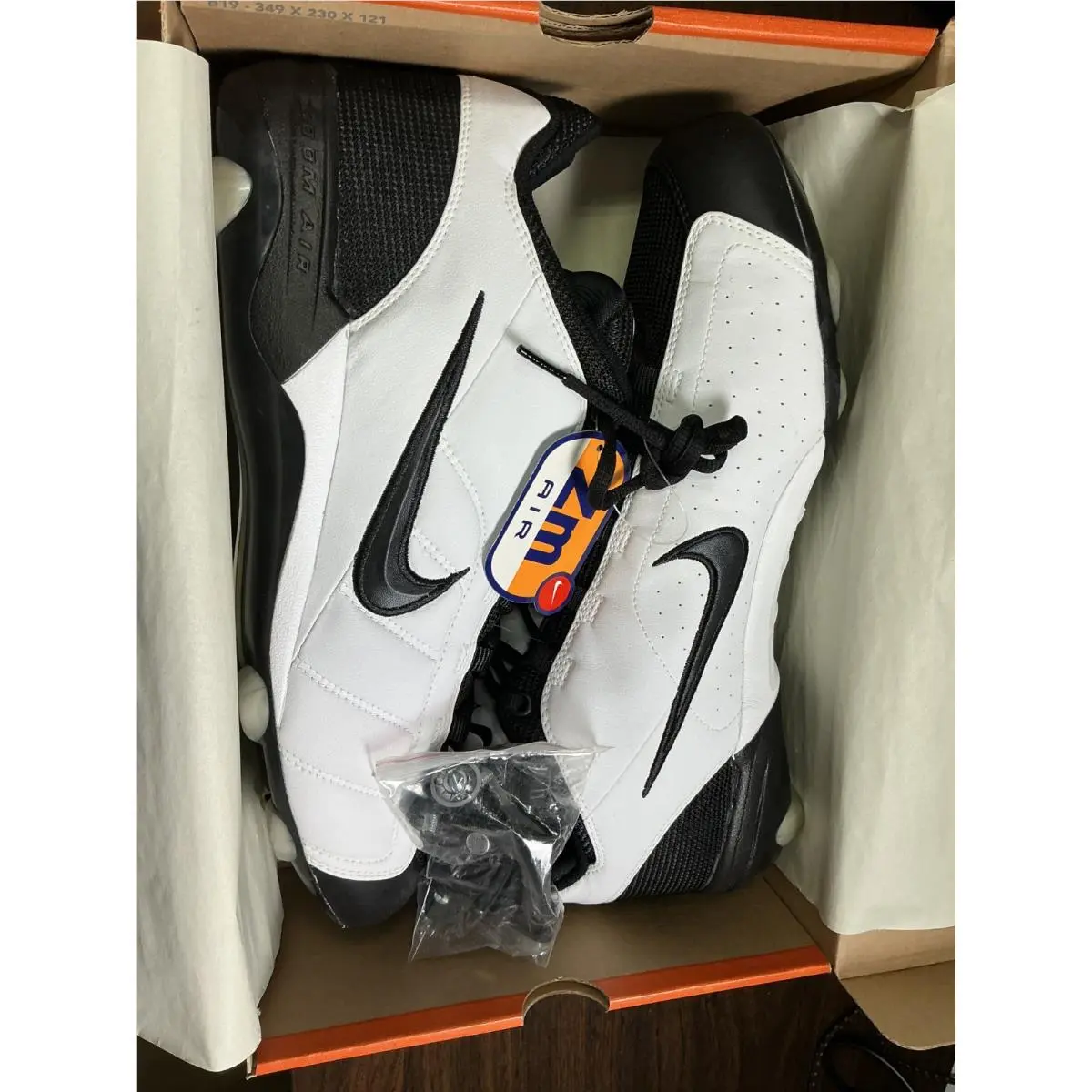 Nike shoes - Black 1