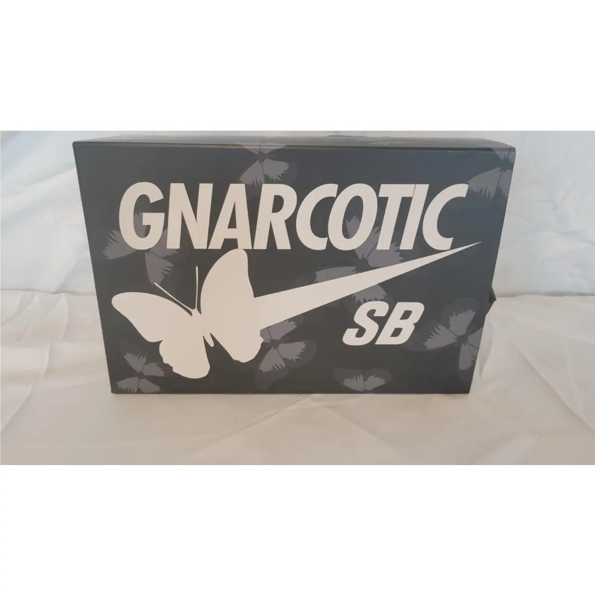 Nike shoes - Gnarcotic SB Butterfly - Gnarcotic Butterfly - Orange 1