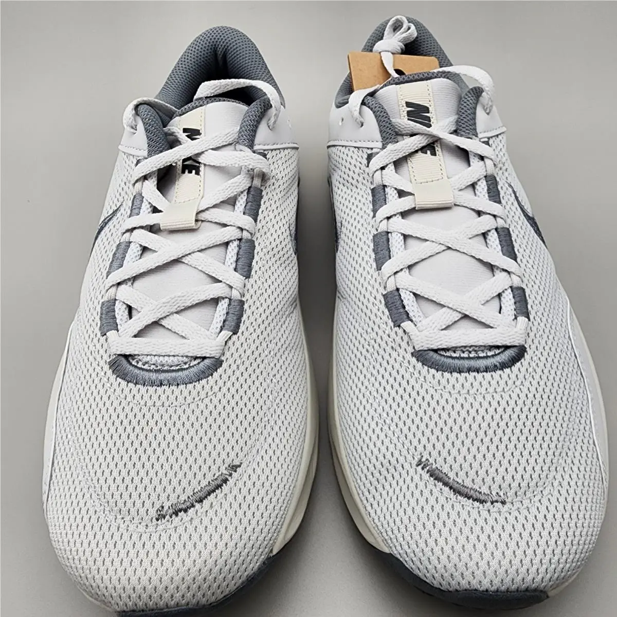 Nike shoes - Nike Legend Essential 3 NN - Gray 1