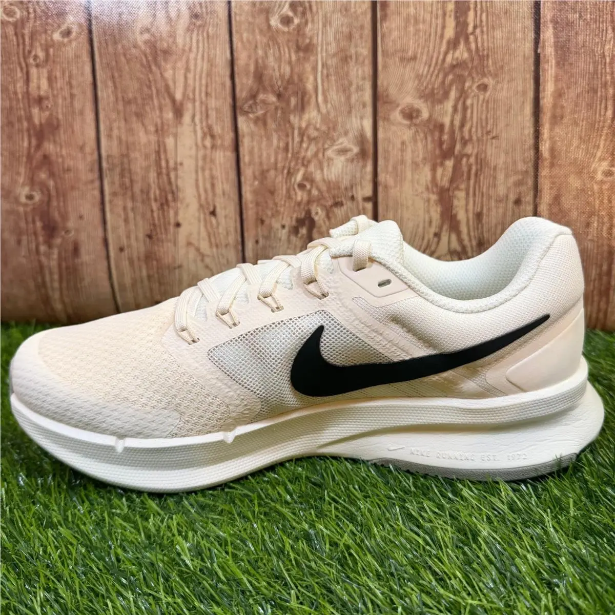 Nike shoes - Nike Run Swift 3 - Run Swift - Ivory 3