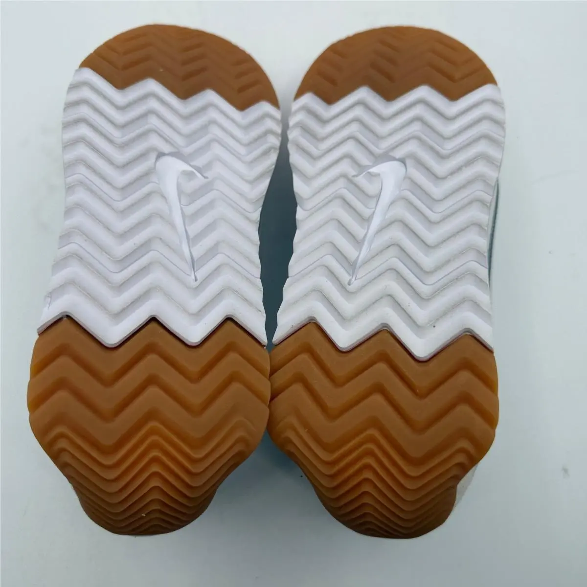 Nike shoes - Nike Pacific - Pacific - White 4