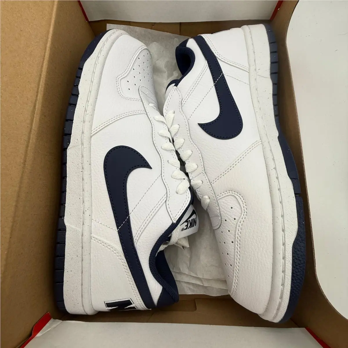 Nike shoes - Nike Big Nike Low - Big Low - White 4