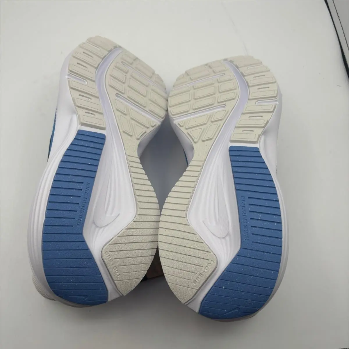 Nike shoes - Nike Downshifter 14 - Downshifter - White 4