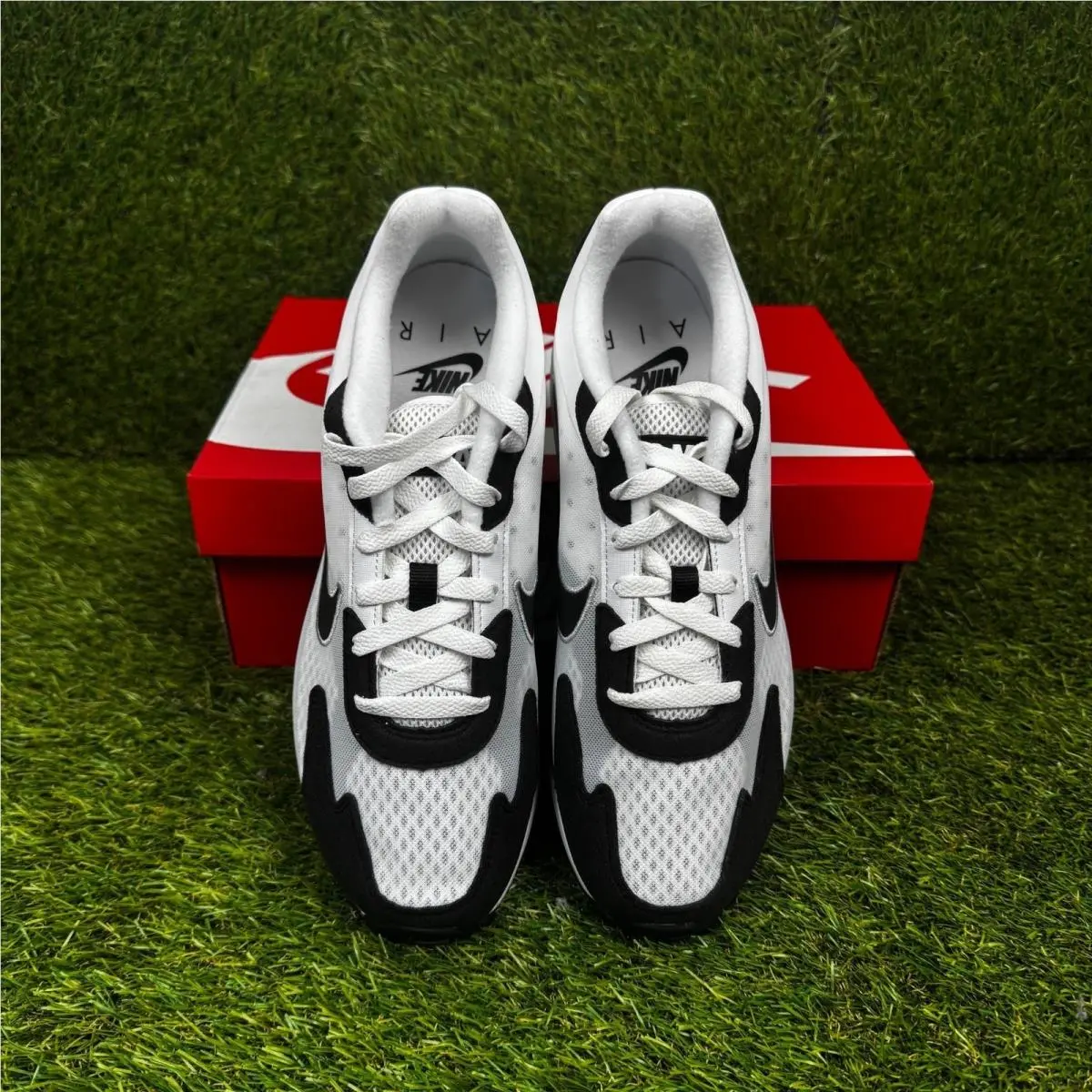 Nike shoes - Nike Air Max Solo DX3666-100 - White 3