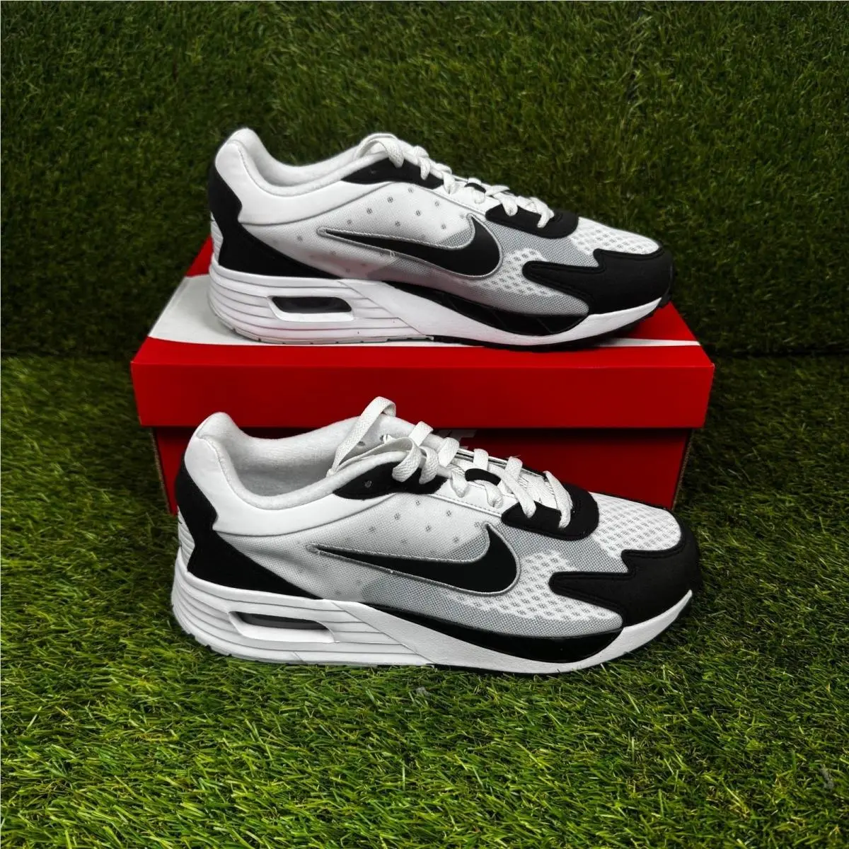 Nike shoes - Nike Air Max Solo DX3666-100 - White 4