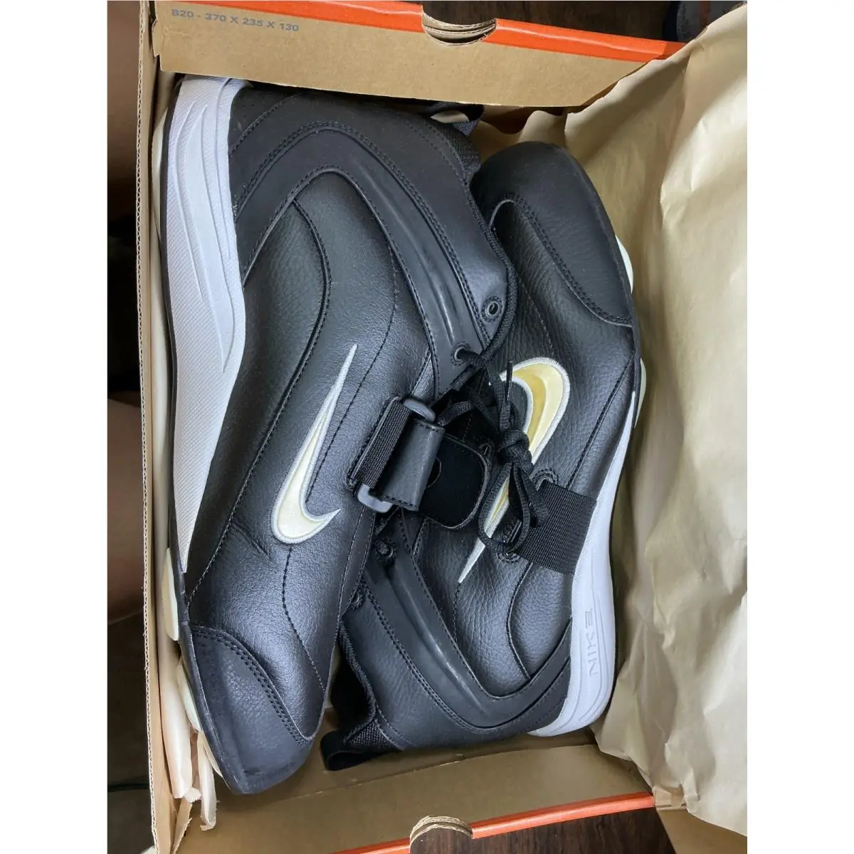 Nike shoes - Black 0