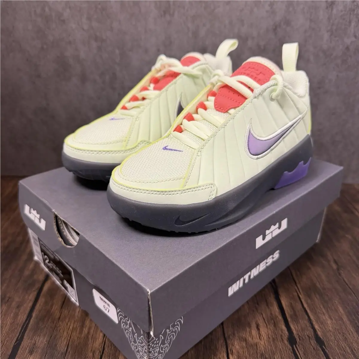 Nike shoes - Nike LeBron Witness IX - LeBron Witness - Multicolor 0