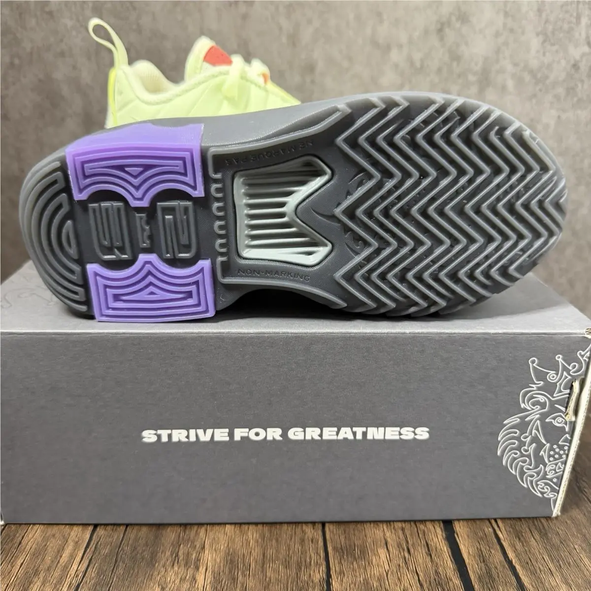 Nike shoes - Nike LeBron Witness IX - LeBron Witness - Multicolor 4