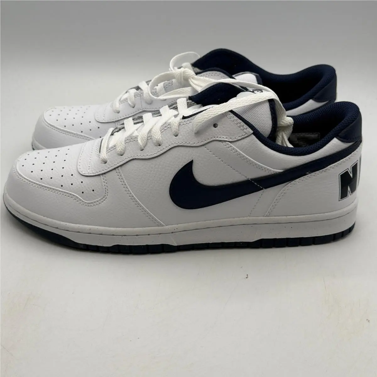 Nike shoes - Big Nike Low - Big Low - White 1
