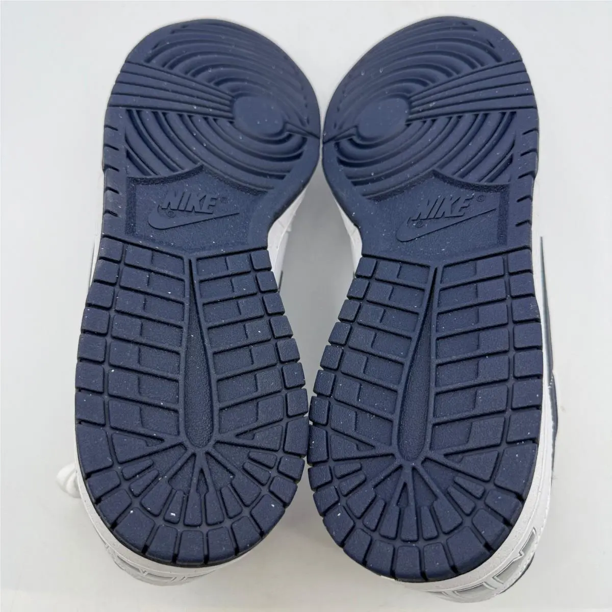 Nike shoes - Big Nike Low - Big Low - White 3