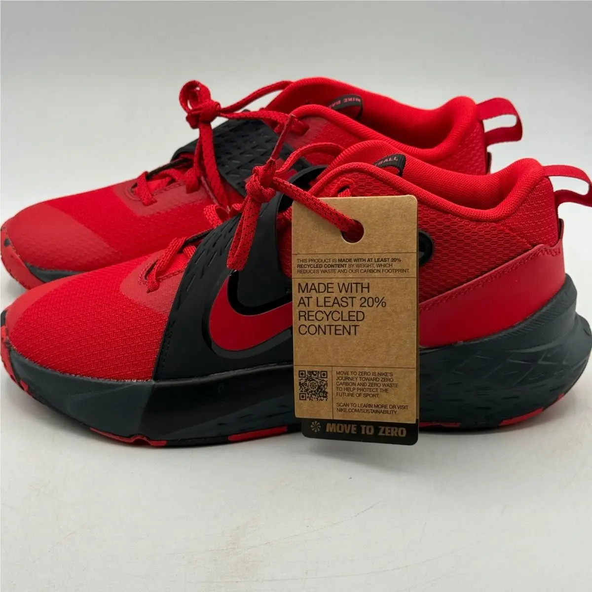 Nike shoes - Team Hustle D 12 (GS) - Red 2