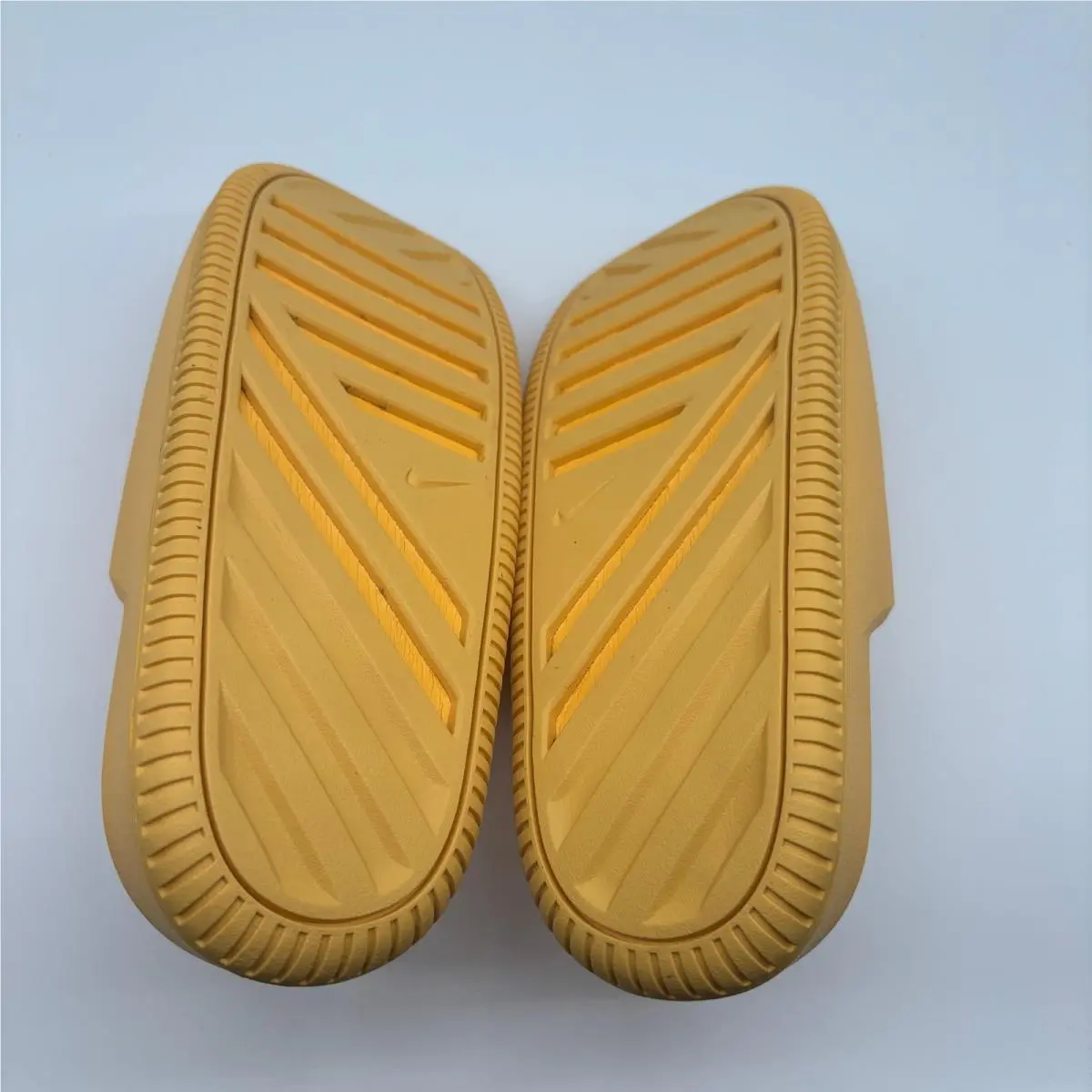 Nike shoes - Nike Calm Slide 2.0 - Calm Slide - Yellow 4